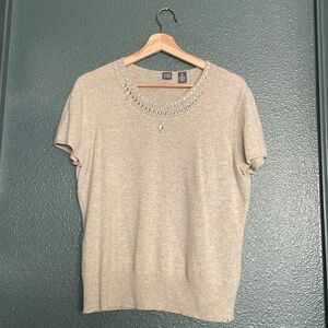 Saks Fifth Avenue 100% cashmere embellished short sleeve sweater size XL grey